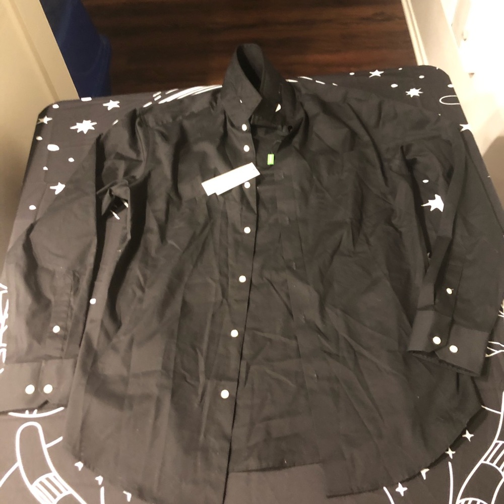 Men’s dress shirt brand new never worn